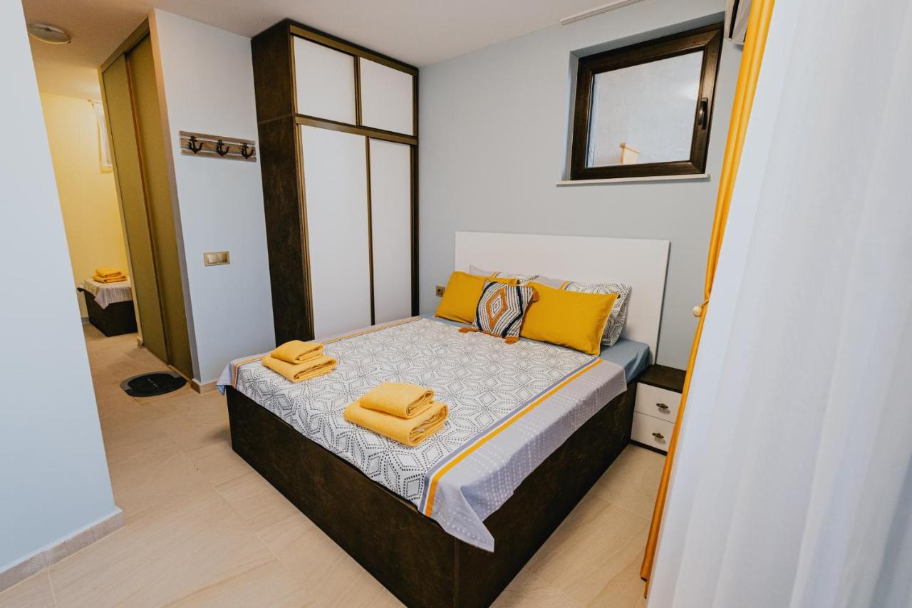 Miletia Suites Sozopol Exteriör bild